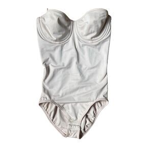 Victoria Secret One Piece Sculpting Body Shaper Beige Nude Bustier Size 34C